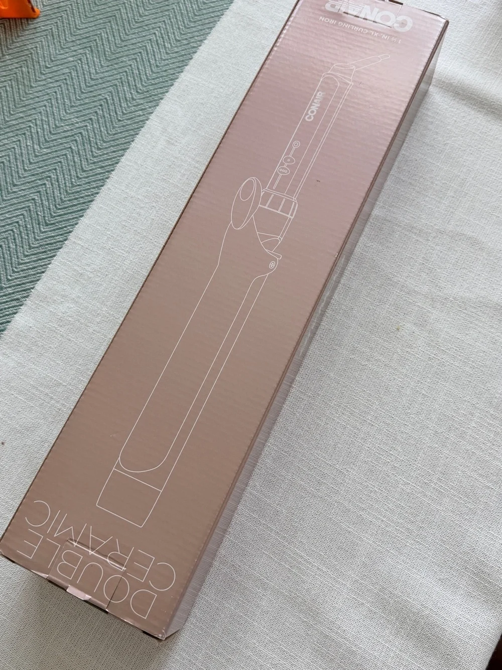Conair 1 1/2 in. Rose Gold Curling Wand with White Accents